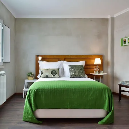 Bed & Breakfast Mercearia D'alegria Boutique Peniche